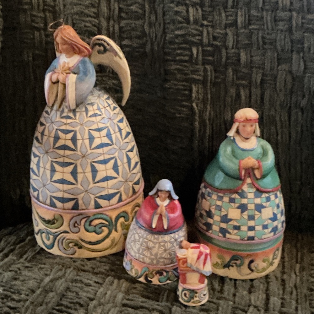 Jim Shore Nativity Nesting Boxes - Elegant Multicolor Set - Picture 3 of 4